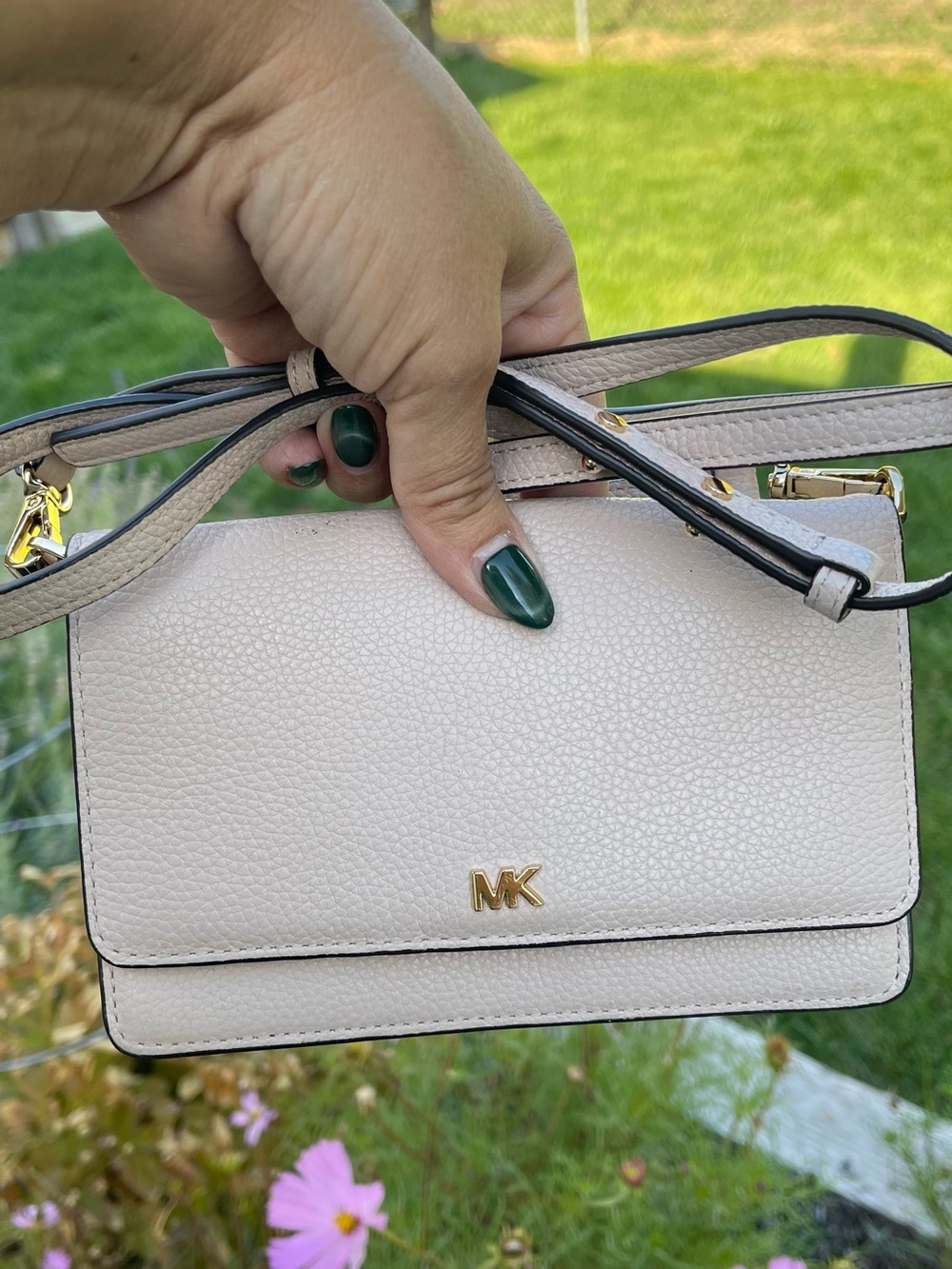 Michael Kors Pebbled Leather Light Pink Crossbody Bag - Picture 2 of 10